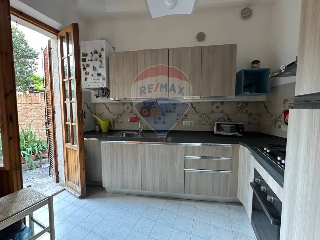 casa indipendente in vendita a Falconara Marittima