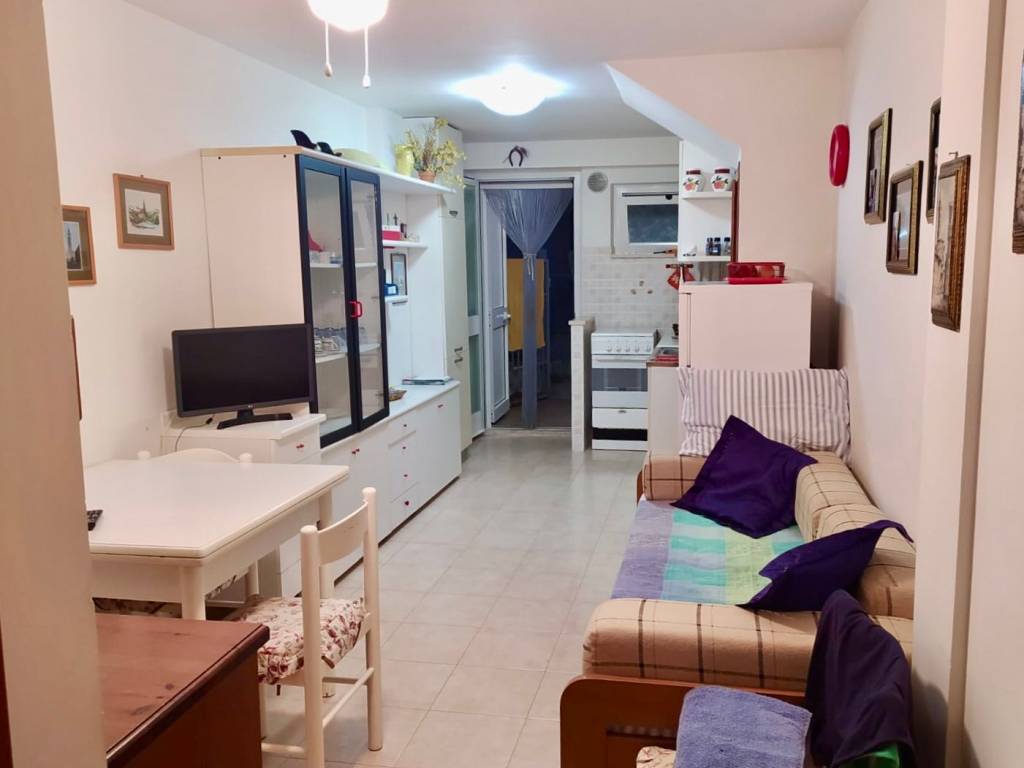 appartamento in vendita a Falconara Marittima