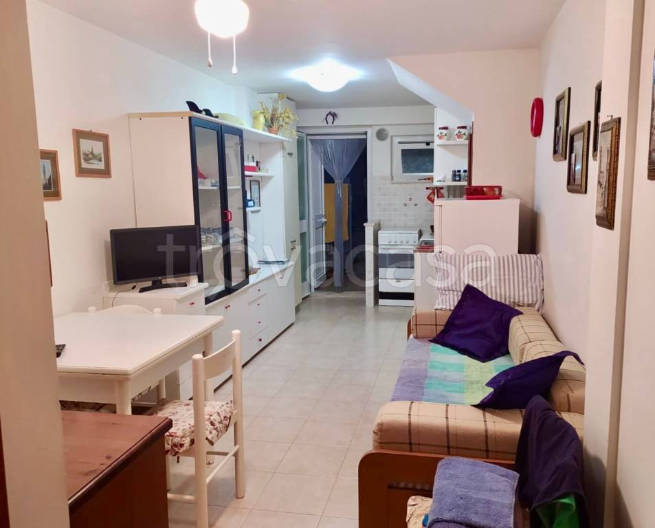 appartamento in vendita a Falconara Marittima