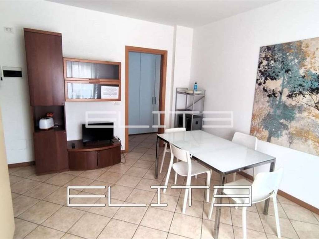 appartamento in vendita a Falconara Marittima