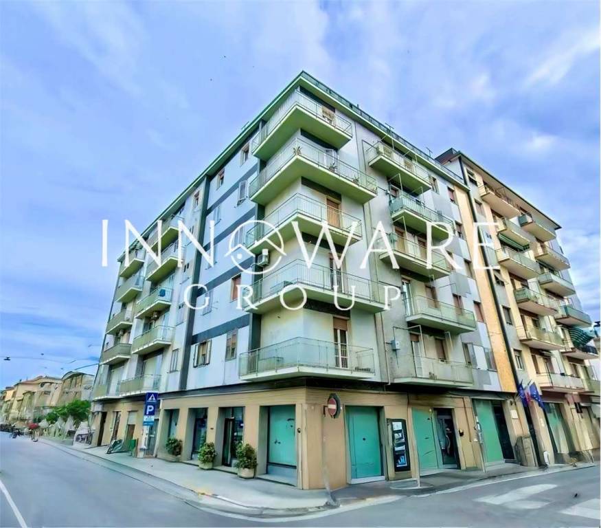 appartamento in vendita a Falconara Marittima