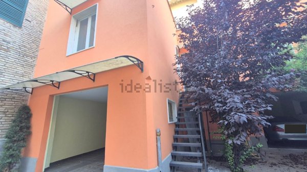 appartamento in vendita a Falconara Marittima