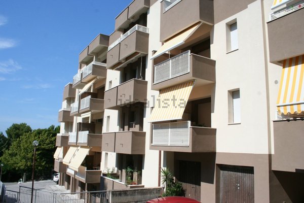 appartamento in vendita a Falconara Marittima