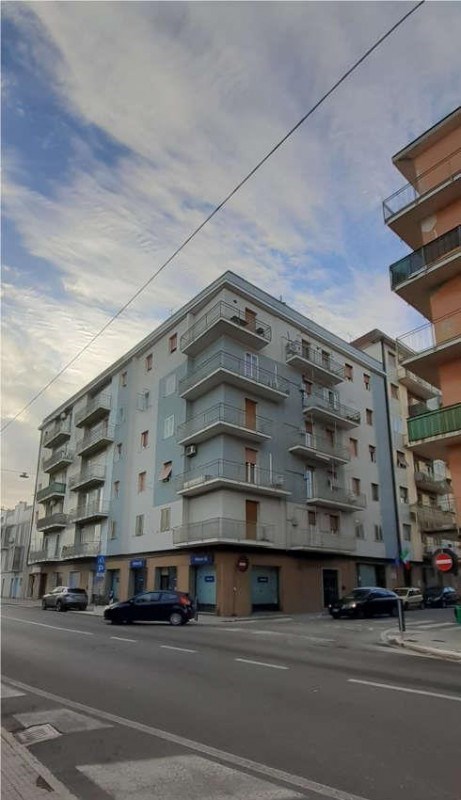 appartamento in vendita a Falconara Marittima