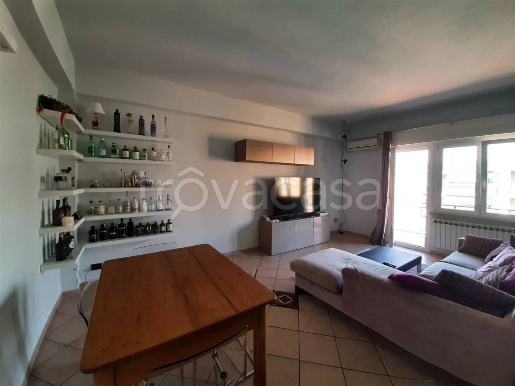 appartamento in vendita a Falconara Marittima