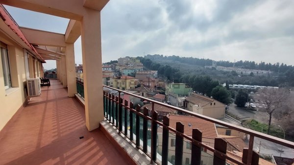 appartamento in vendita a Falconara Marittima