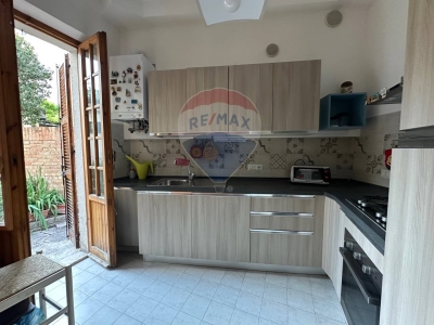 casa indipendente in vendita a Falconara Marittima