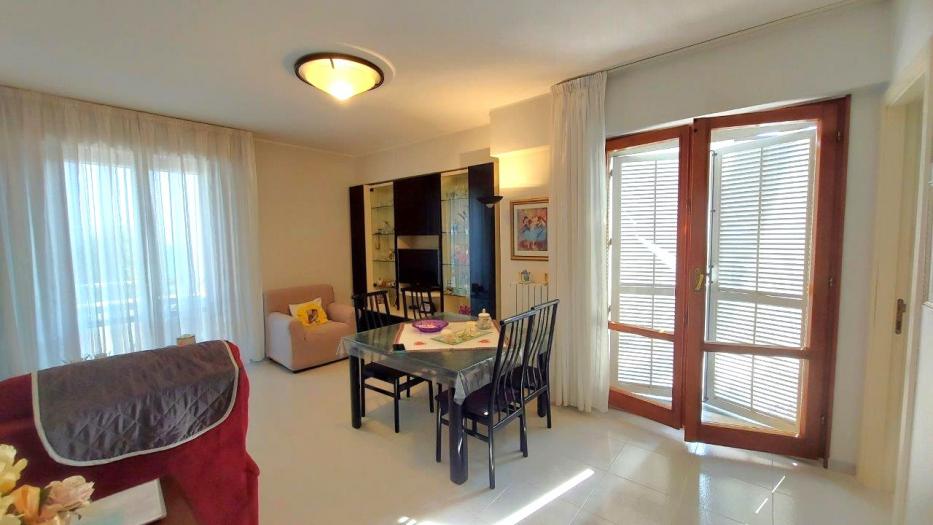 appartamento in vendita a Falconara Marittima