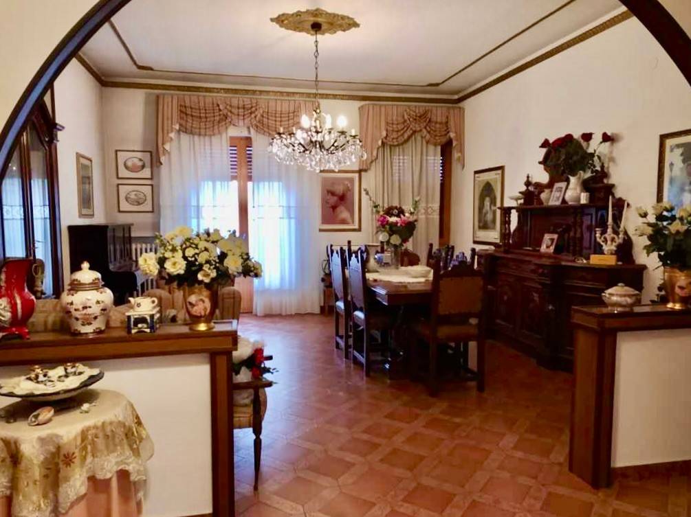 appartamento in vendita a Falconara Marittima