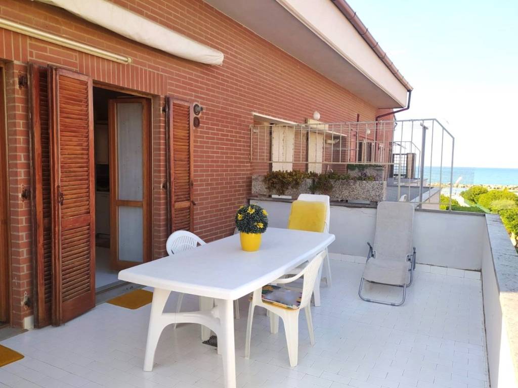 appartamento in vendita a Falconara Marittima