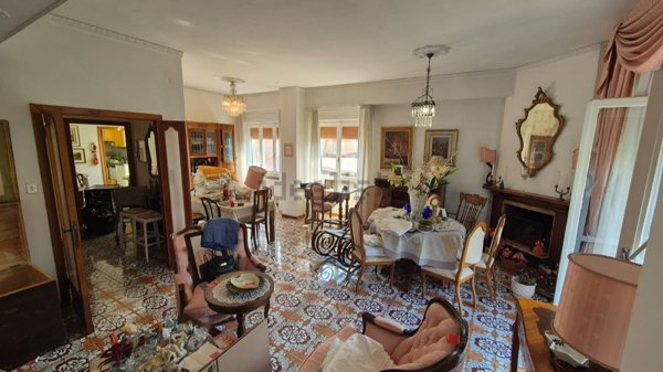 appartamento in vendita a Falconara Marittima