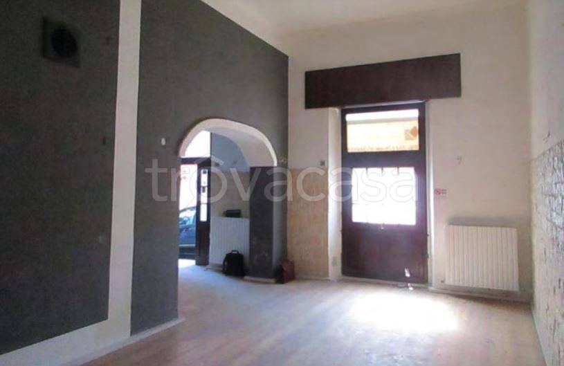 negozio in vendita a Falconara Marittima