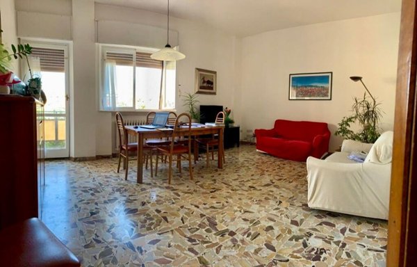 appartamento in vendita a Falconara Marittima