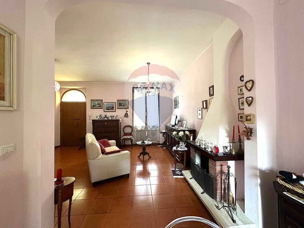 casa indipendente in vendita a Falconara Marittima