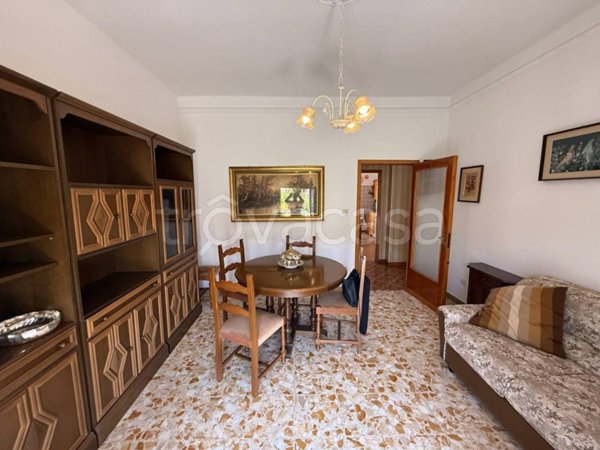 appartamento in vendita a Falconara Marittima