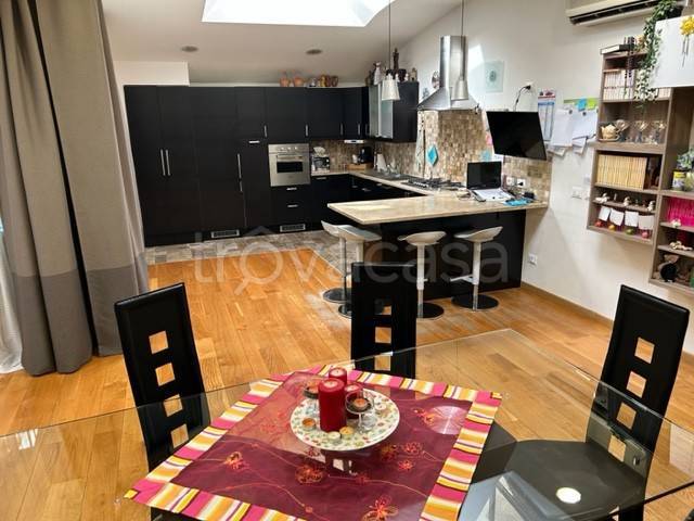 appartamento in vendita a Falconara Marittima