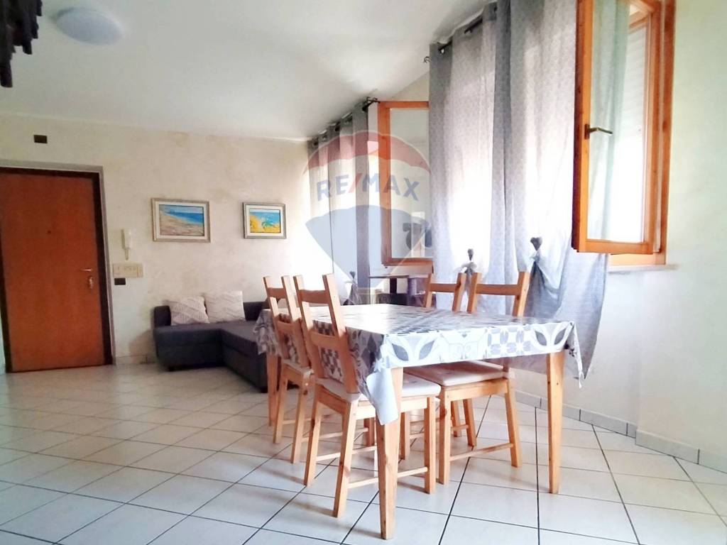 appartamento in vendita a Falconara Marittima