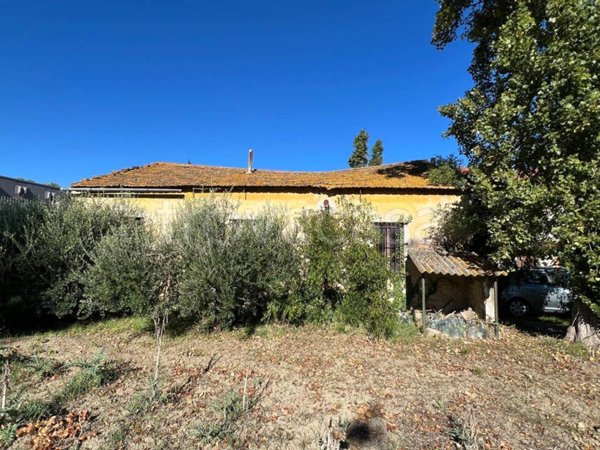 casa indipendente in vendita a Falconara Marittima in zona Castelferretti