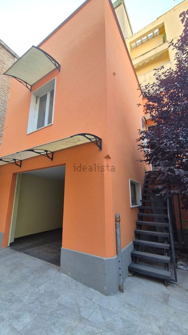 appartamento in vendita a Falconara Marittima