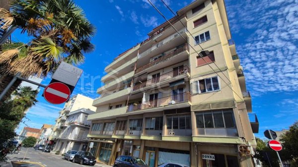 appartamento in vendita a Falconara Marittima