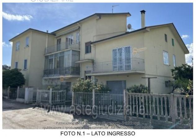 appartamento in vendita a Falconara Marittima