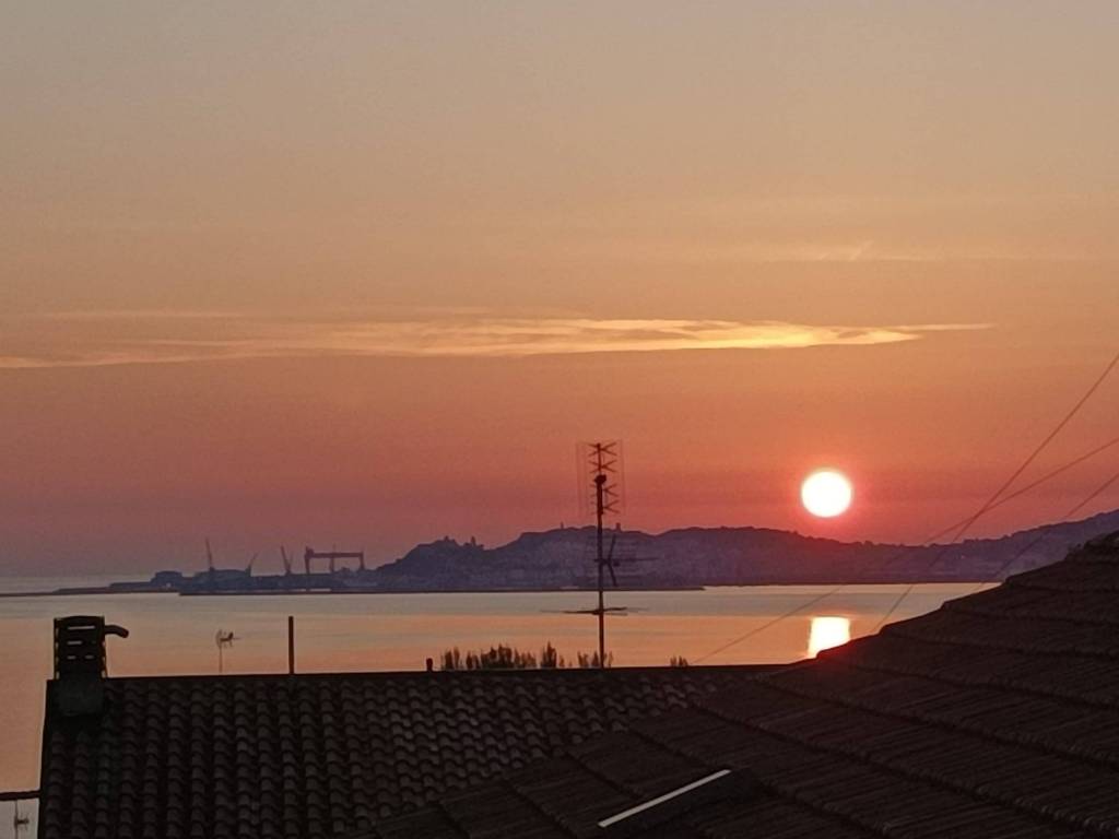 appartamento in vendita a Falconara Marittima in zona Palombina Vecchia