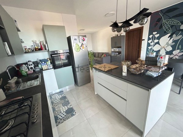 appartamento in vendita a Falconara Marittima in zona Palombina Vecchia