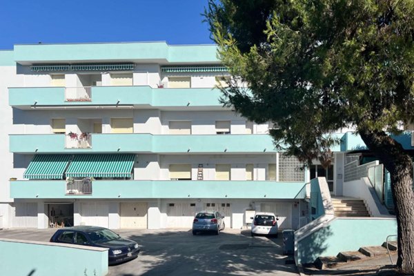 appartamento in vendita a Falconara Marittima