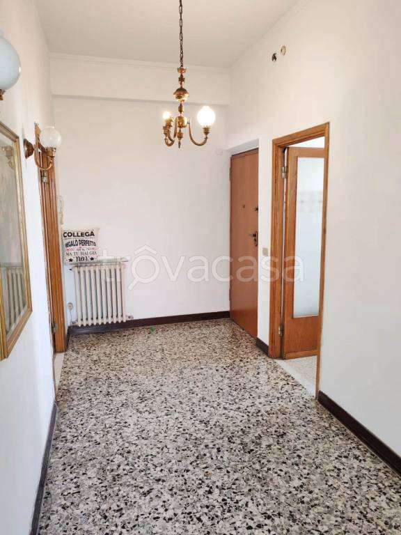 appartamento in vendita a Falconara Marittima