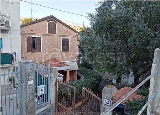 appartamento in vendita a Falconara Marittima