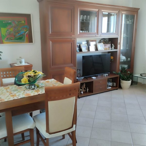 appartamento in vendita a Falconara Marittima