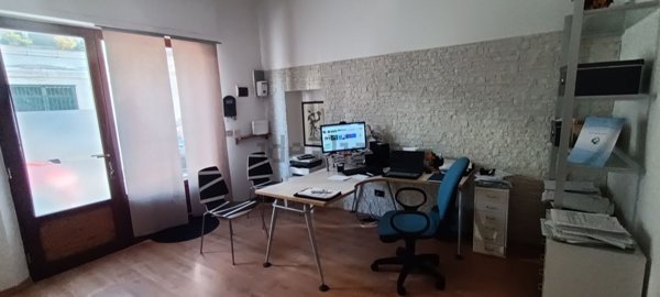 ufficio in vendita a Falconara Marittima