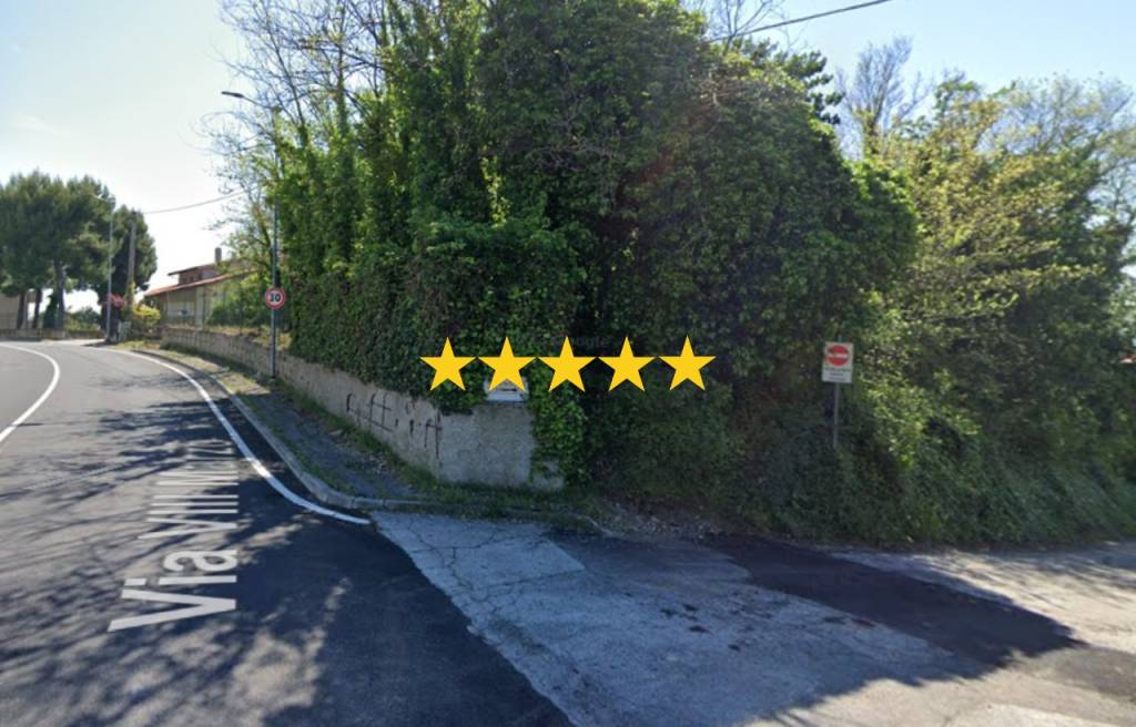 casa indipendente in vendita a Falconara Marittima