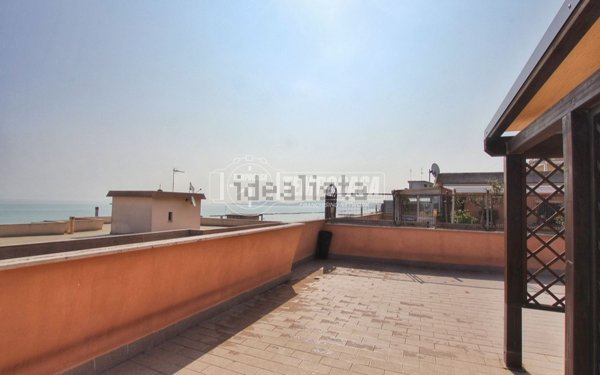 appartamento in vendita a Falconara Marittima