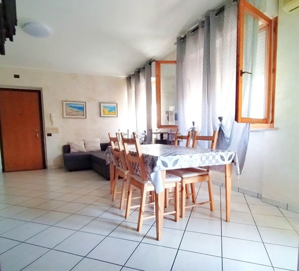 appartamento in vendita a Falconara Marittima