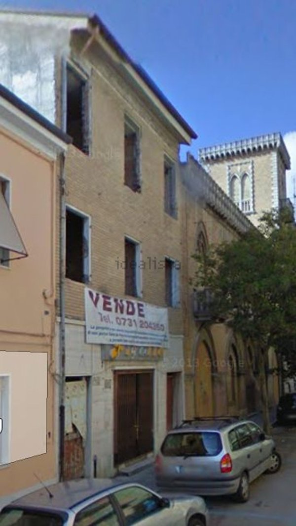 intera palazzina in vendita a Falconara Marittima