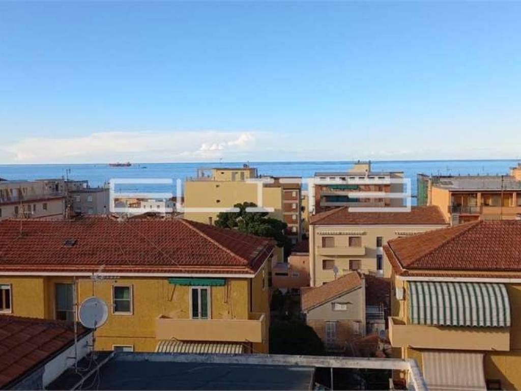 appartamento in vendita a Falconara Marittima