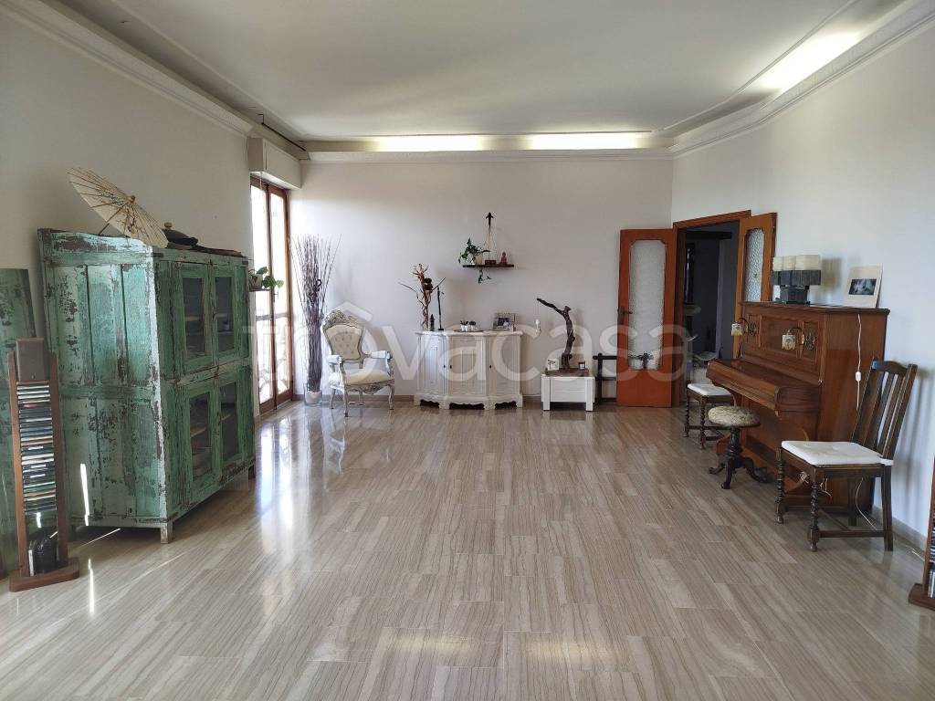 appartamento in vendita a Falconara Marittima in zona Palombina Vecchia