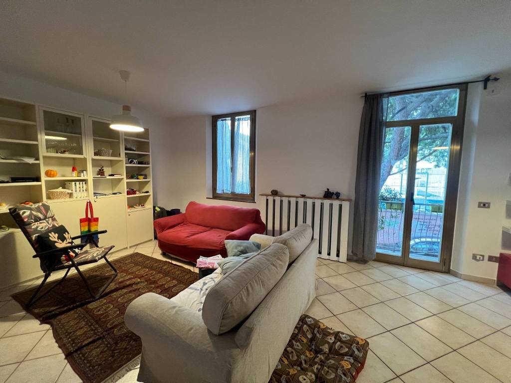 appartamento in vendita a Falconara Marittima