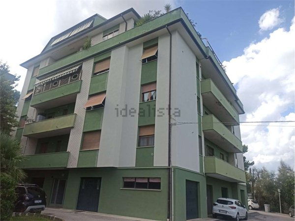 appartamento in vendita a Falconara Marittima