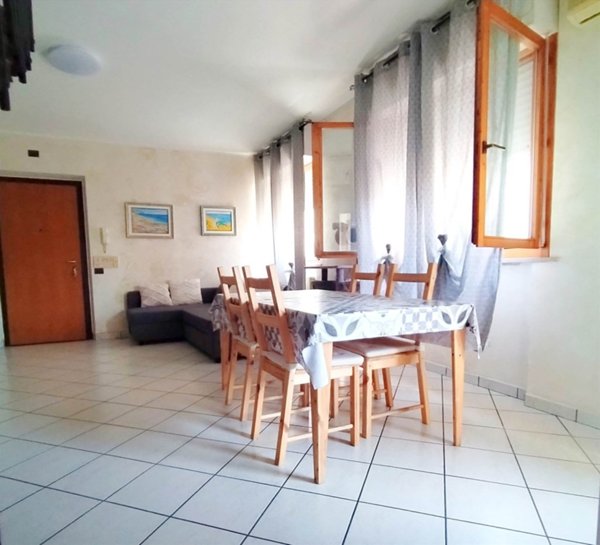 appartamento in vendita a Falconara Marittima