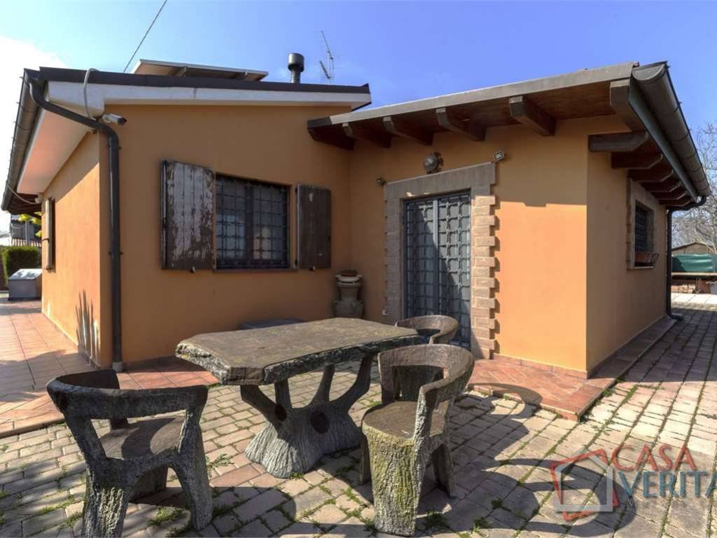 casa indipendente in vendita a Falconara Marittima