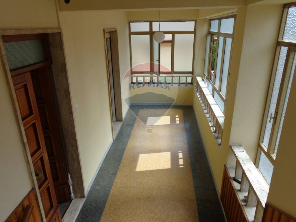 appartamento in vendita a Falconara Marittima