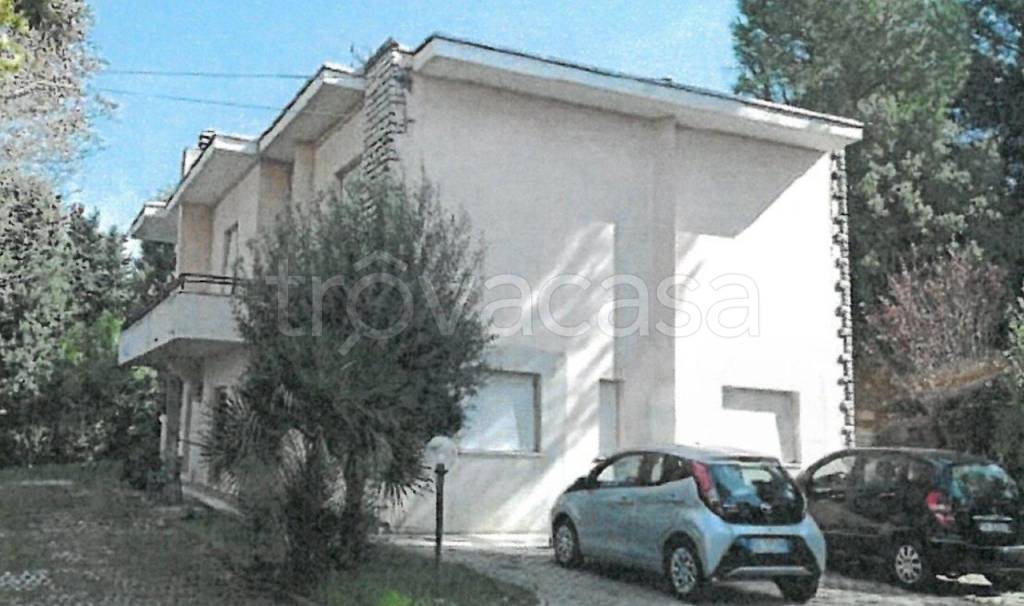 casa indipendente in vendita a Falconara Marittima