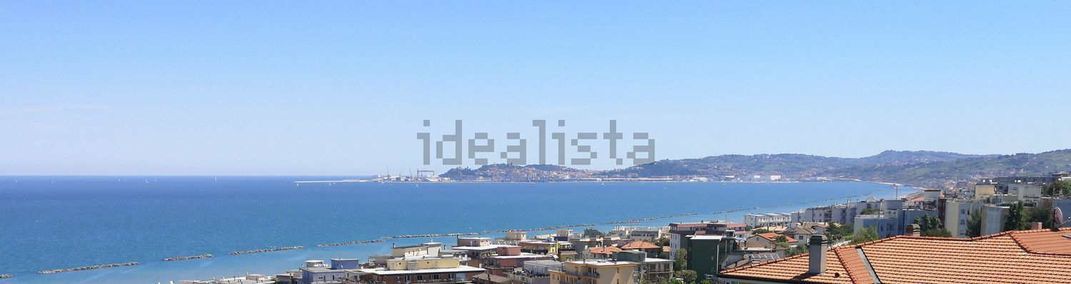 appartamento in vendita a Falconara Marittima