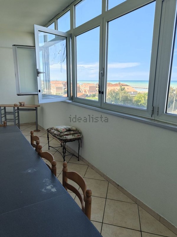 appartamento in vendita a Falconara Marittima