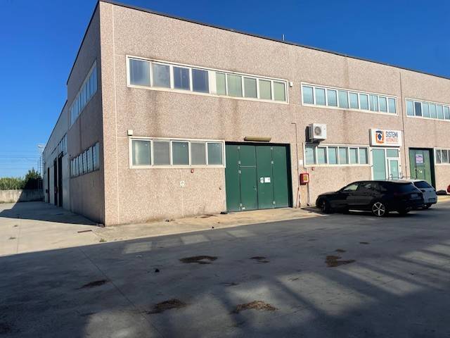 ufficio in vendita a Falconara Marittima