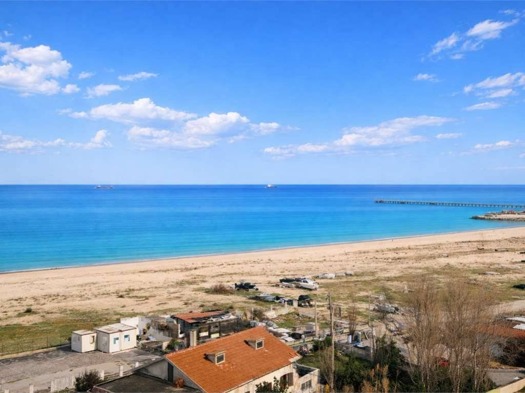 appartamento in vendita a Falconara Marittima