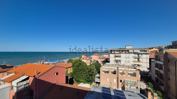 appartamento in vendita a Falconara Marittima