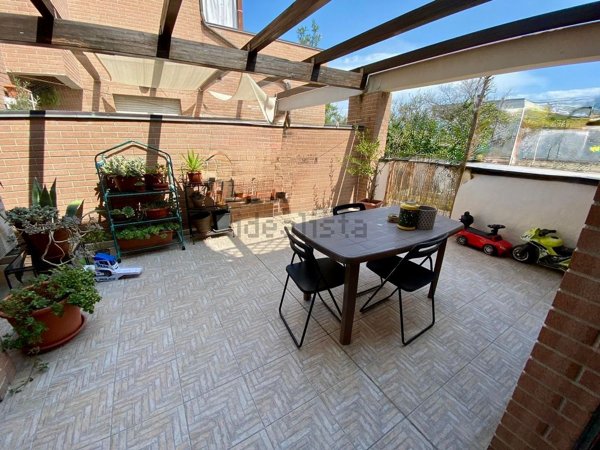 appartamento in vendita a Falconara Marittima in zona Castelferretti
